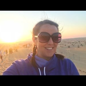 Meet your Posher, Stephanie